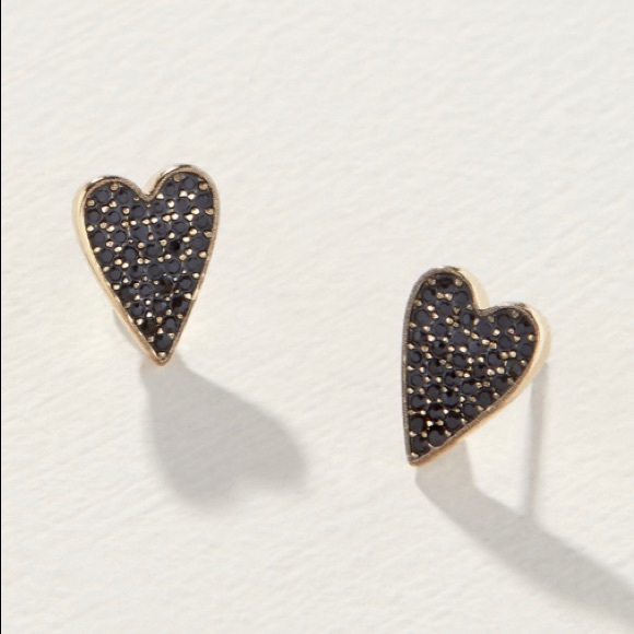 Stella & Dot Jewelry - Host Pick! Stella & Dot Delicate Heart Stud Earrings
